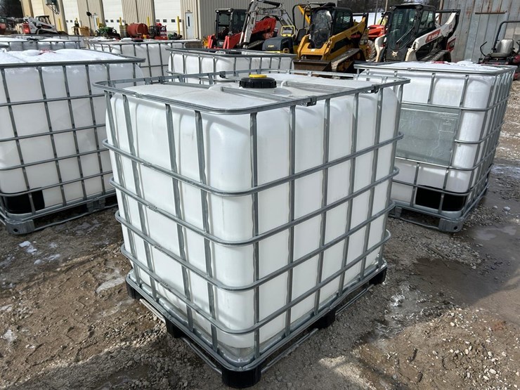 water-tank-tote-image-3