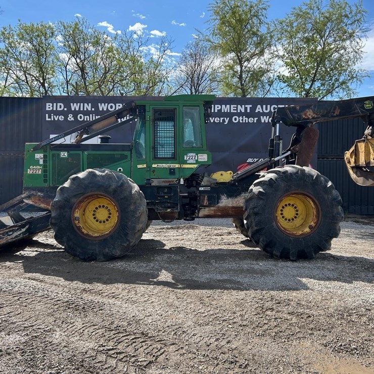 DEERE 648H