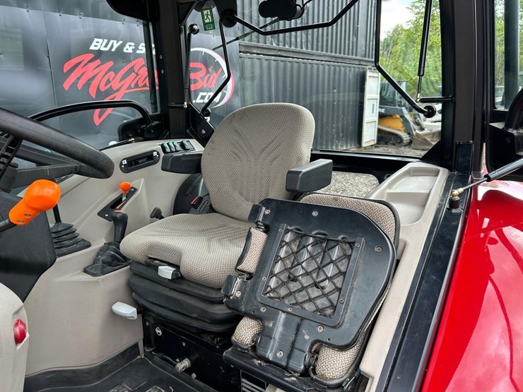 case-ih-75a-tractor-image-21