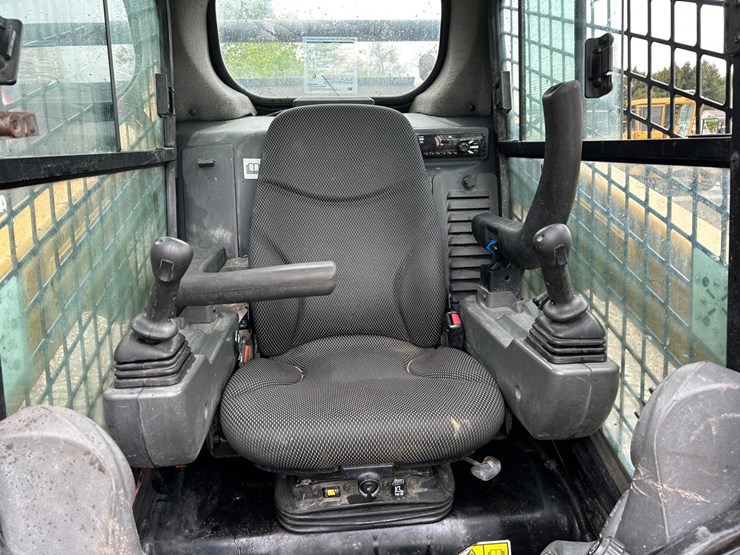 2020-caterpillar-259d3-image-20