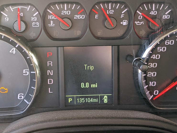 2017-chevrolet-tahoe-image-7