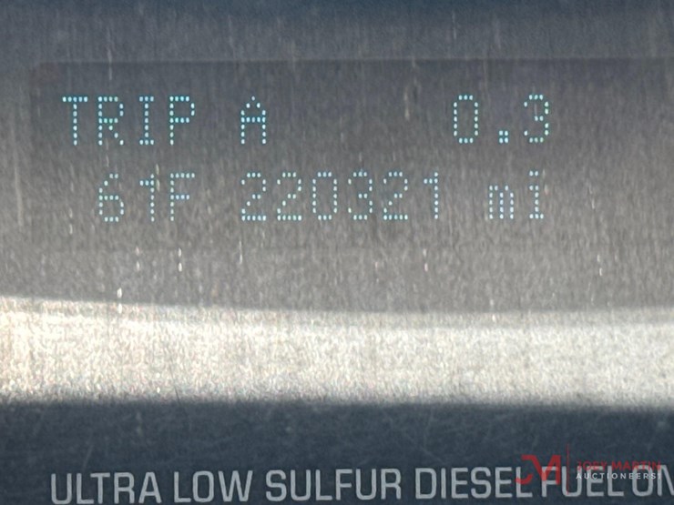 2013-ford-f550-image-23