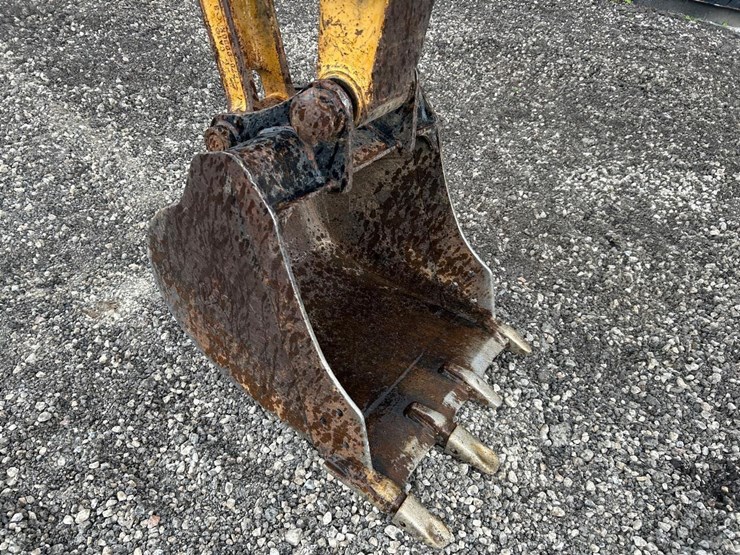 caterpillar-305e2-cr-image-8
