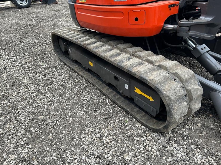 kubota-u55-image-11