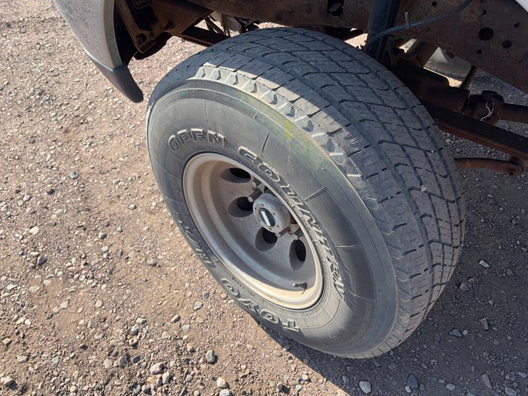 2004-ford-f250-image-26