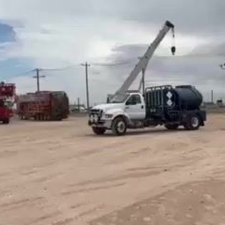 2015 FORD F750