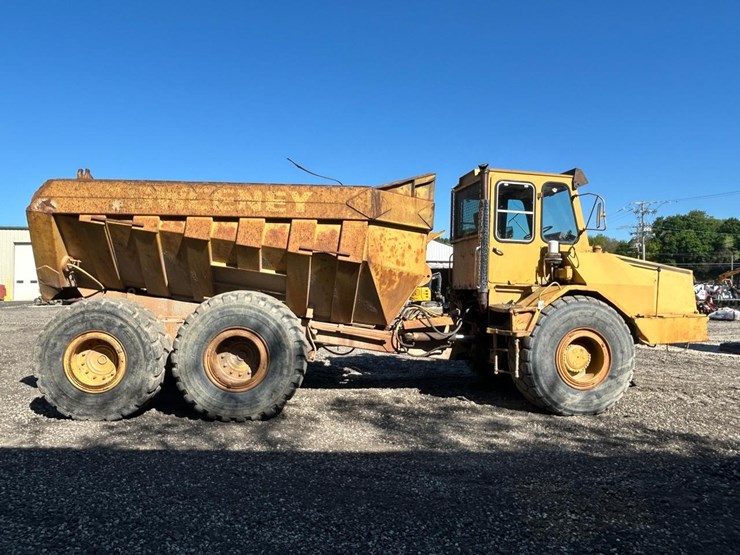 moxy-ha270-rock-truck-image-5