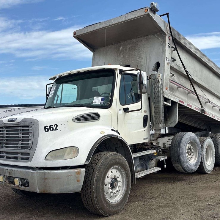 2007 Freightliner M2 112 Tri-Axle Dump Truck