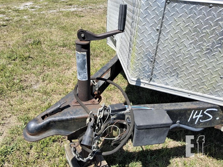 2014-covered-wagon-16-ft-image-15