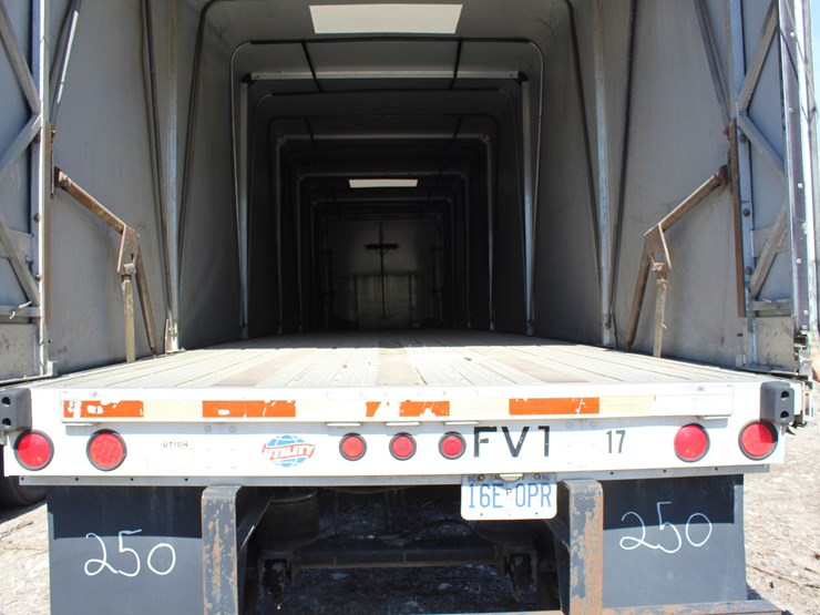 2005-utility-flatbed-image-6