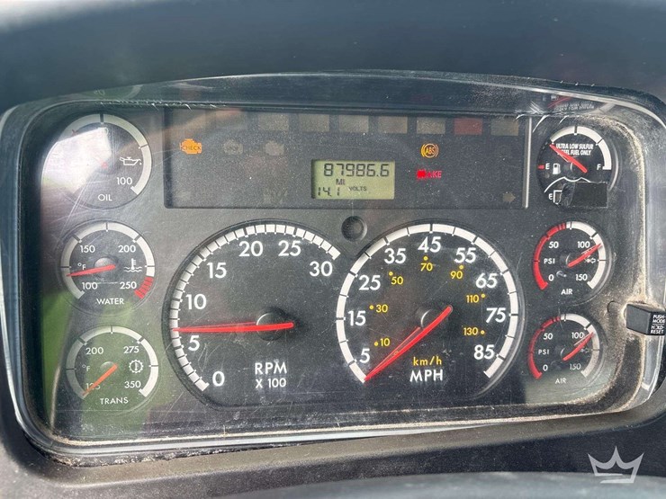 2007-freightliner-m2-112-tri-axle-dump-truck-image-6