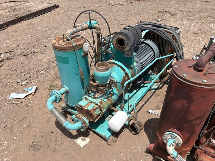 (2)-sullivan-palatek-dg-series-rotary-screw-air-compressors-image-3