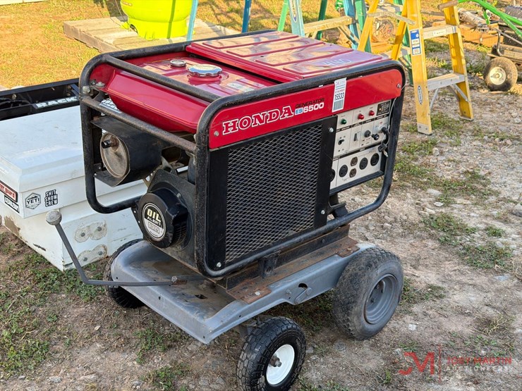honda-es6500-generator-image-1