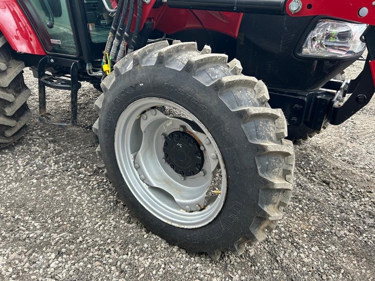 case-ih-75a-tractor-image-12