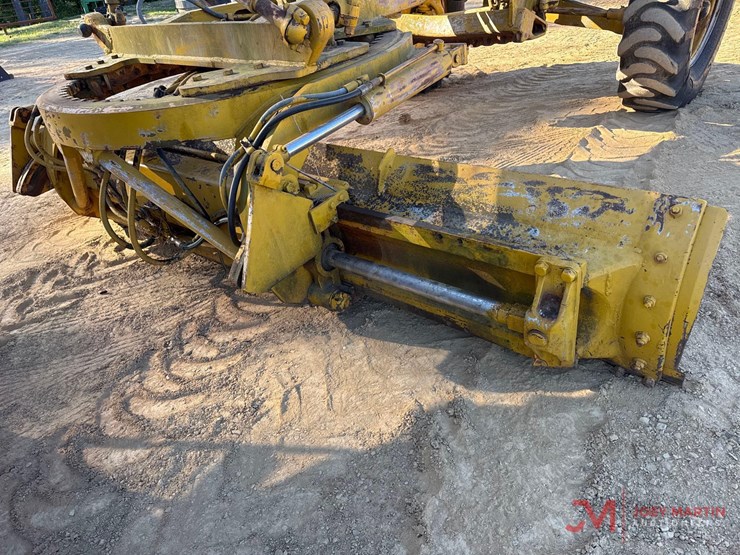 caterpillar-12g-image-21