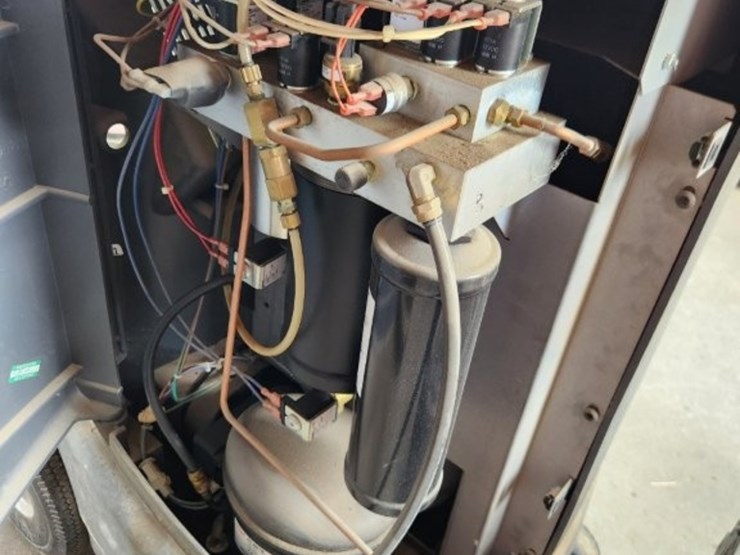 robinair-cool-tech-34288-recovery,-recycling,-&-recharging-machine-image-7
