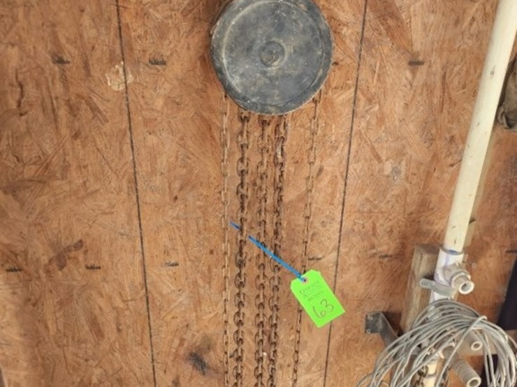 chain-hoist-image-1