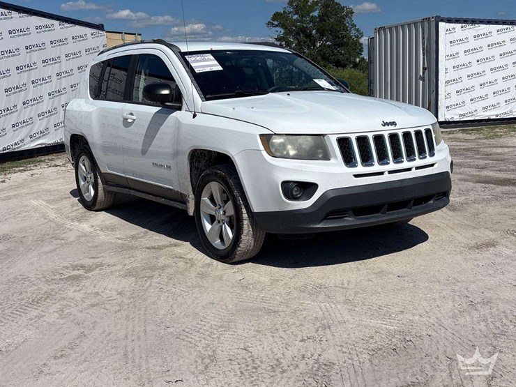 2016-jeep-compass-image-2