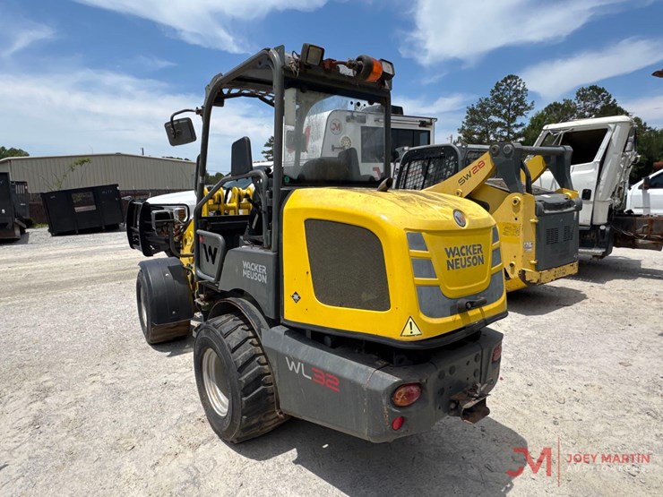 wacker-neuson-wl32-image-3