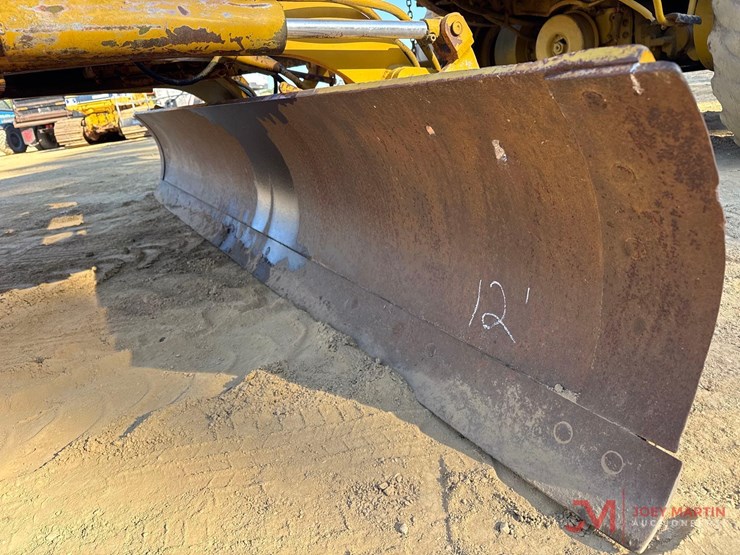 caterpillar-12g-image-11