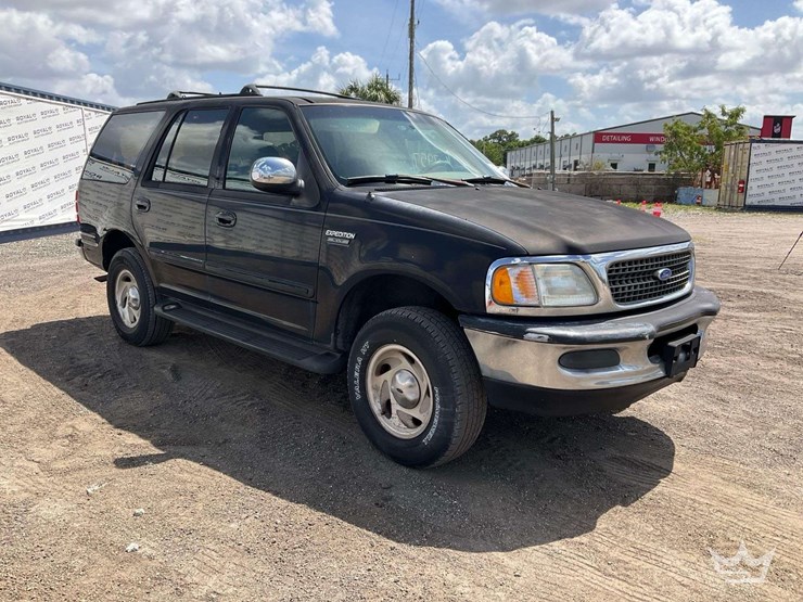 1997-ford-expedition-image-2