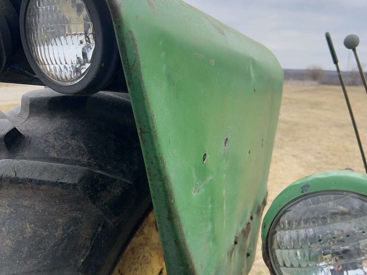john-deere-720-image-36