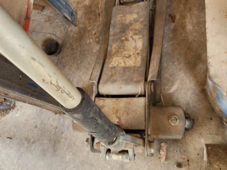 floor-jack-image-2