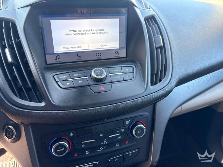2019-ford-escape-image-14