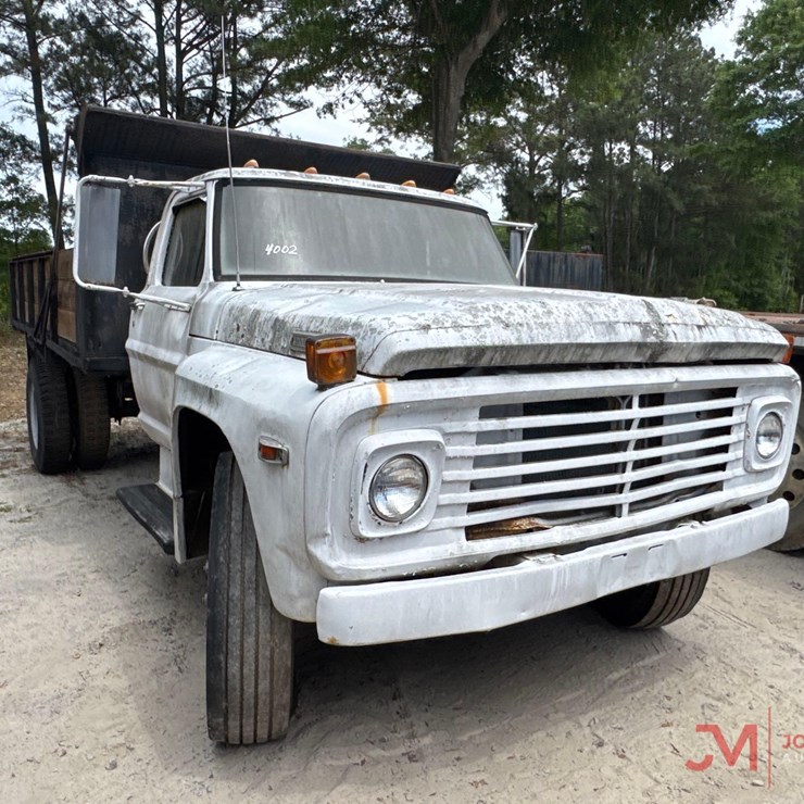 FORD 600
