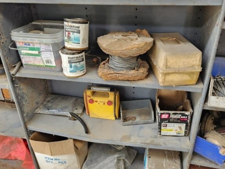 contents-of-four-shelves-image-8