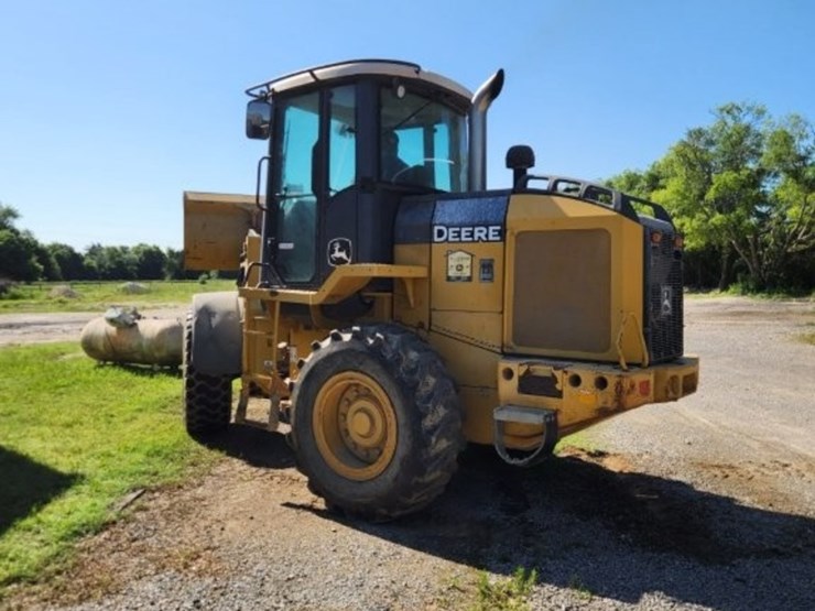 2008-deere-444j-image-51