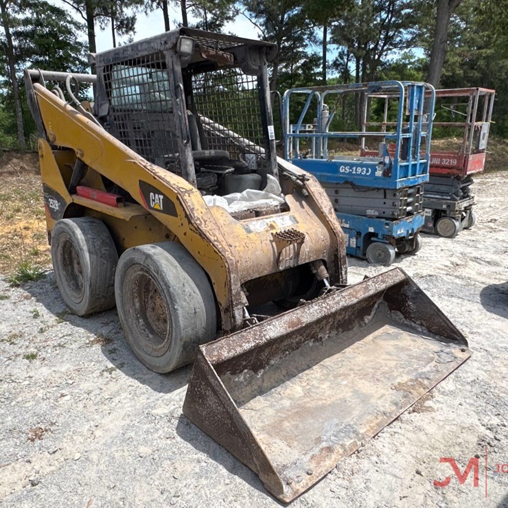 CATERPILLAR 252B3