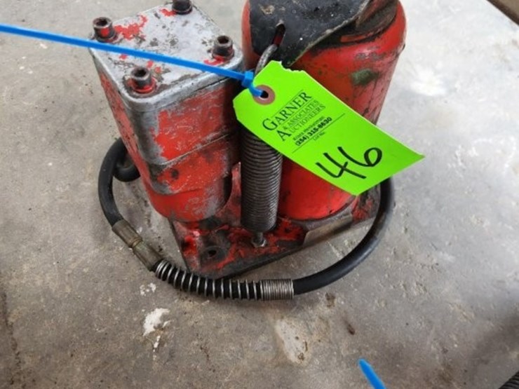 pneumatic-bottle-jack-image-1