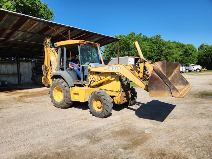 2001-deere-310sg-image-2