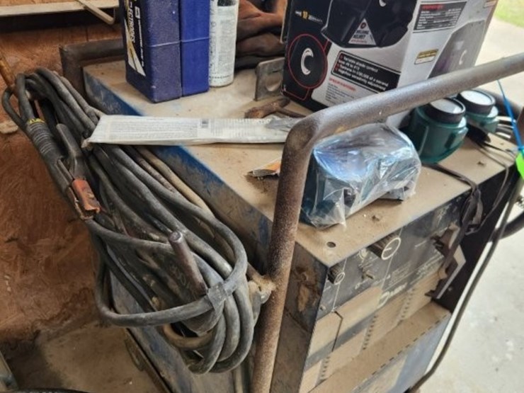 miller-shopmaster-300-ac/dc-welder-&-welding-accessories-image-7