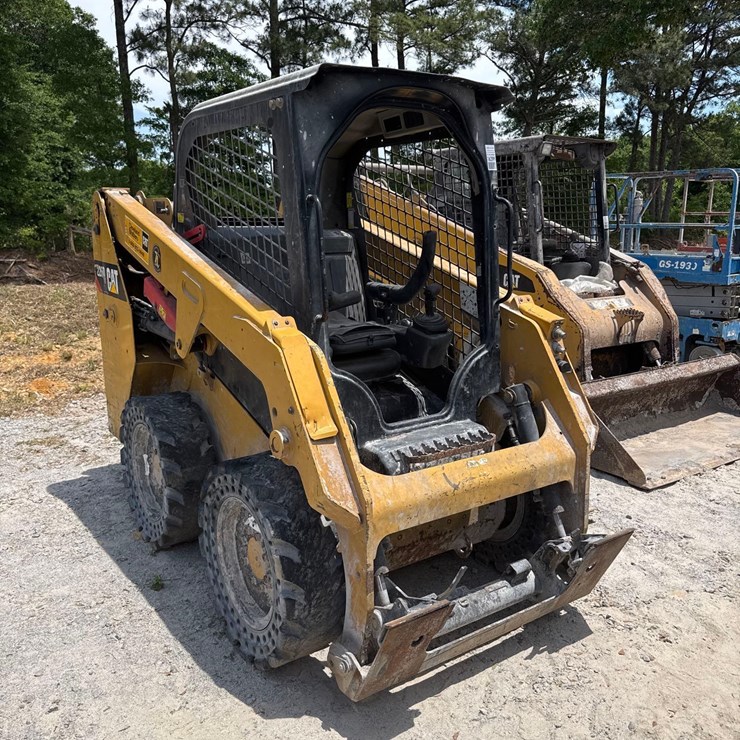CATERPILLAR 226D