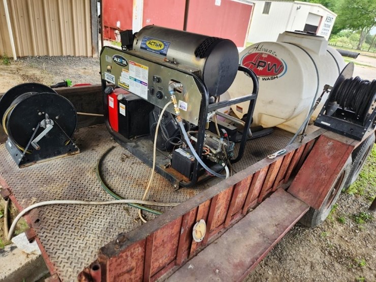 hot-water-pressure-washer-trailer-full-package---fully-equipped-&-ready-to-work!-image-2