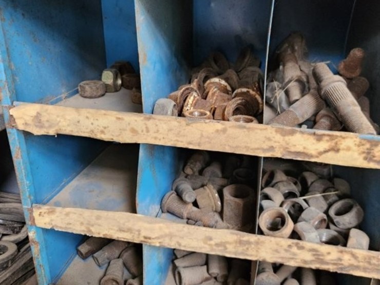 hardware-bin-&-contents-&-buckets-image-3