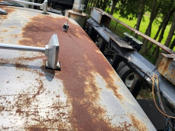 1999-western-star-conventional-day-cab--winch-bed-w/-braden-40,000-lbs.-winch---592,402-miles-image-48