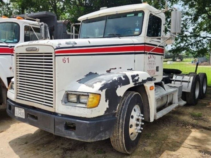 1997-freightliner-conventional-day-cab--model-fld-120---249,740-miles-image-18