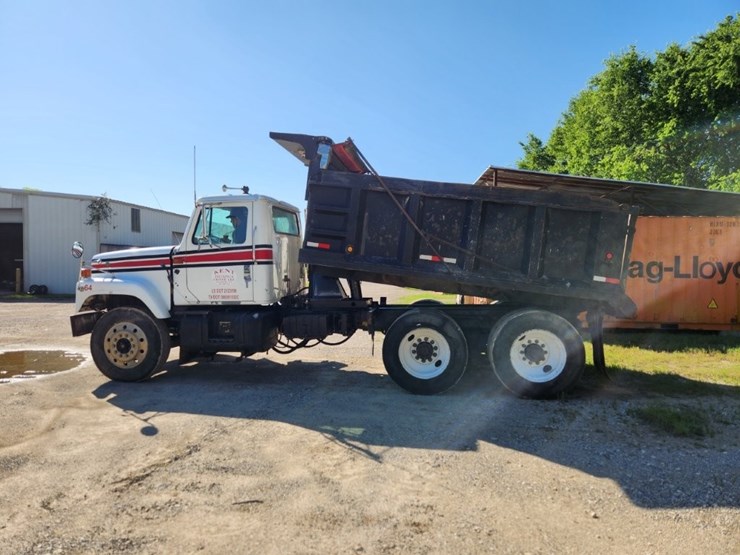 1996-international-dump-truck-w/-14'-dump-bed-model-2574-6x4,-362,863-miles-image-26