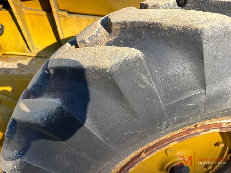 caterpillar-12g-image-14