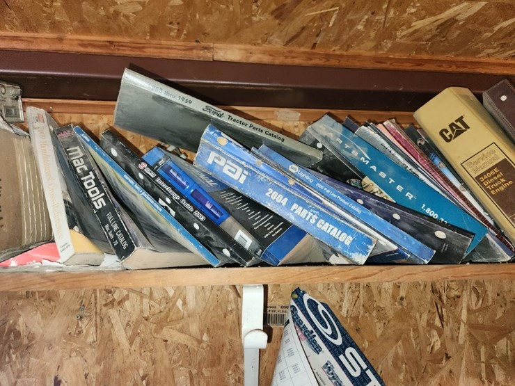 contents-of-top-shelf-image-5