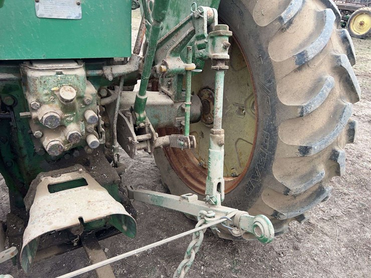 john-deere-70-image-45
