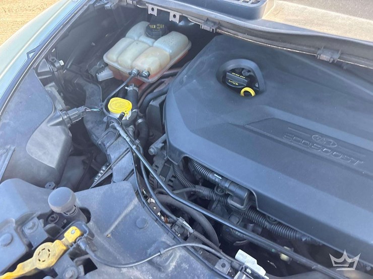 2015-ford-escape-image-9