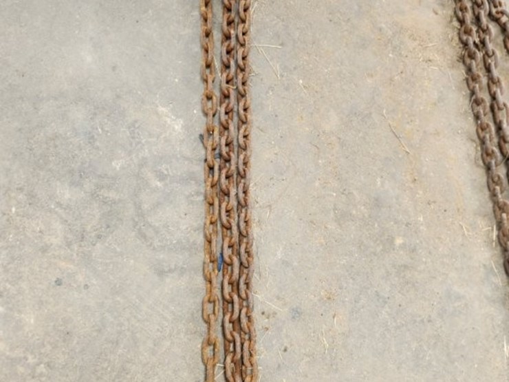 chains-image-5