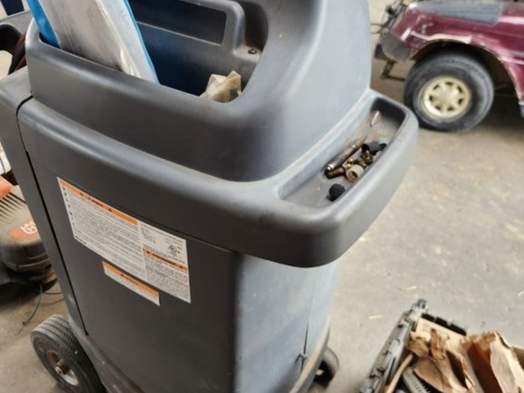 robinair-cool-tech-34288-recovery,-recycling,-&-recharging-machine-image-6