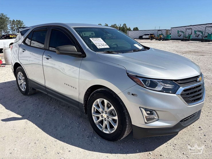 2020-chevrolet-equinox-image-2