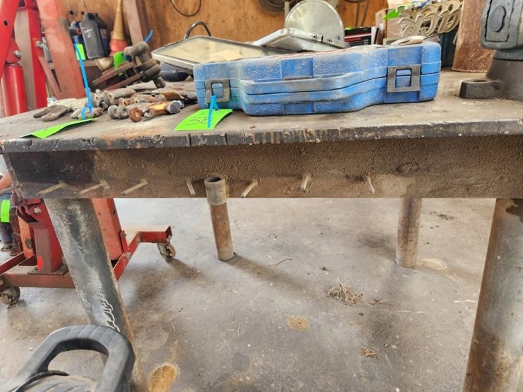 table-&-vise-image-4