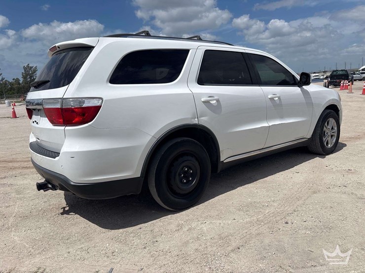 2013-dodge-durango-image-4